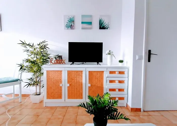 Appartement Lovely 500 M Walk To The