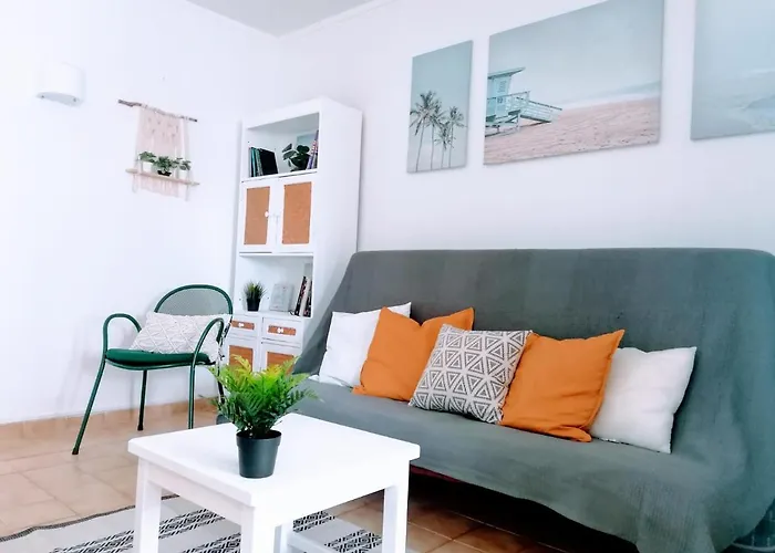 Appartement Lovely 500 M Walk To The